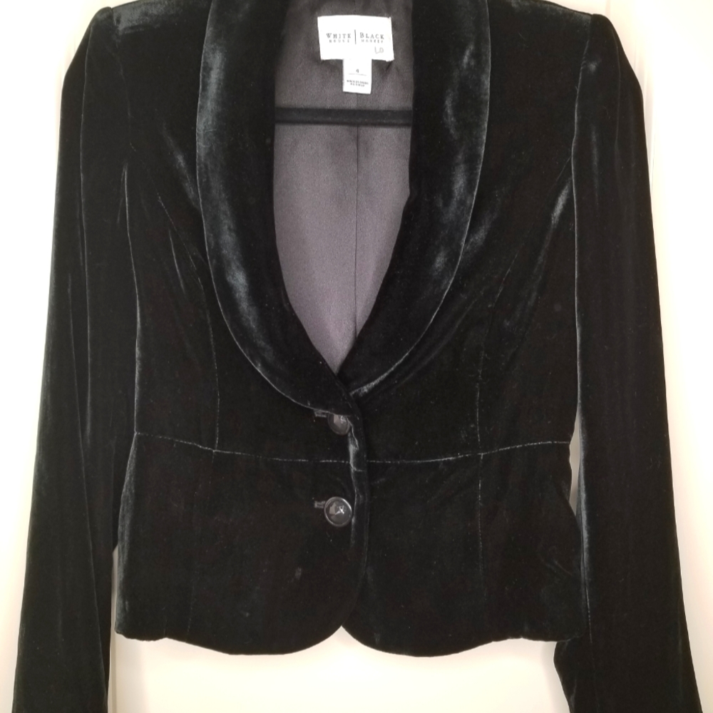 White House Black Market black velvet jacket/blazer